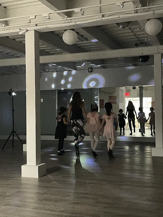 Align Dance Studio Inc. Picture 3