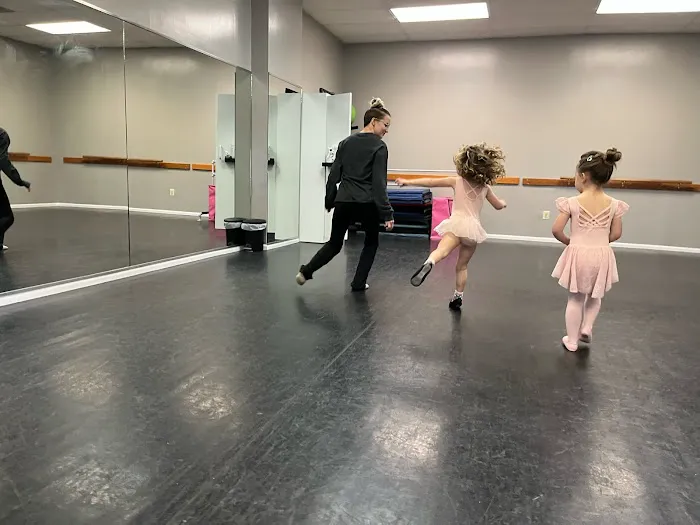 MK Dance Workshop Picture 1