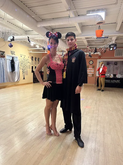 Fred Astaire Dance Studios Picture 1
