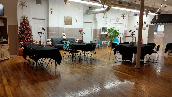 M Dance Studio Picture 7