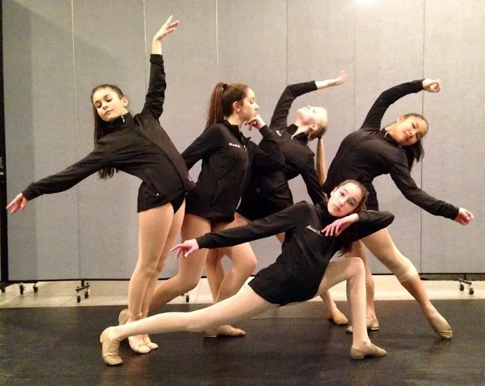 En L'air School for Dance Picture 1