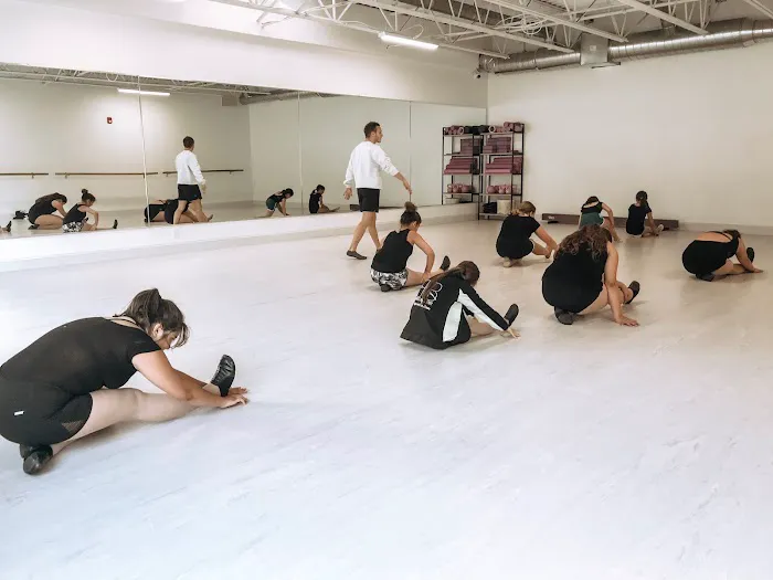 Beyond the Barre Dance Academy Picture 5