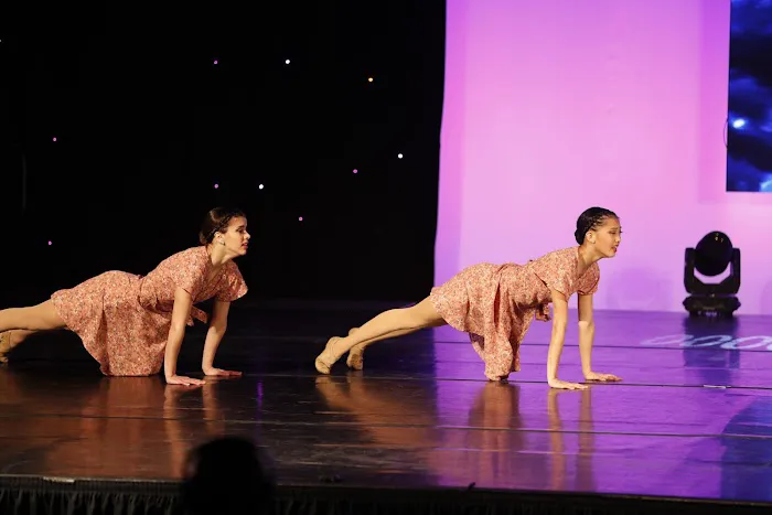 On Stage Academy of Performing Arts/ On Stage Theatrical Poductions Picture 6