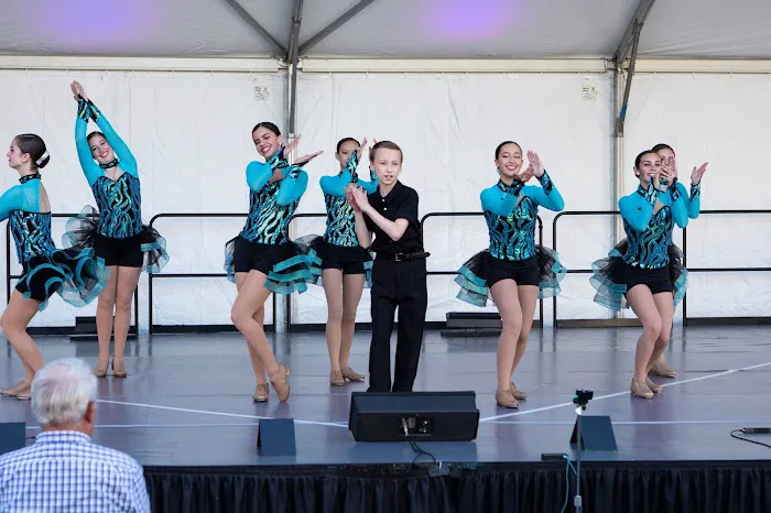 On Stage Academy of Performing Arts/ On Stage Theatrical Poductions Picture 7