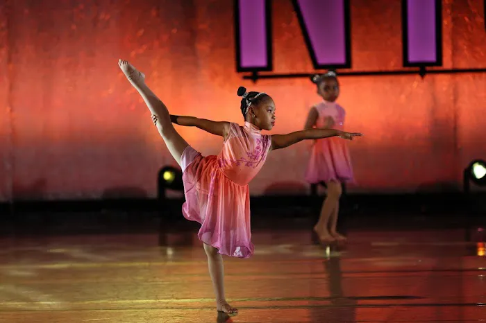 Dance Dimensions Picture 9