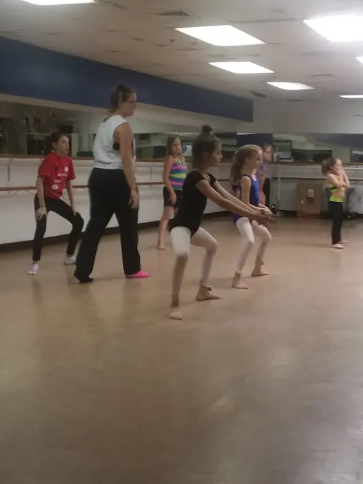Susan Ina Dance Studio Picture 10