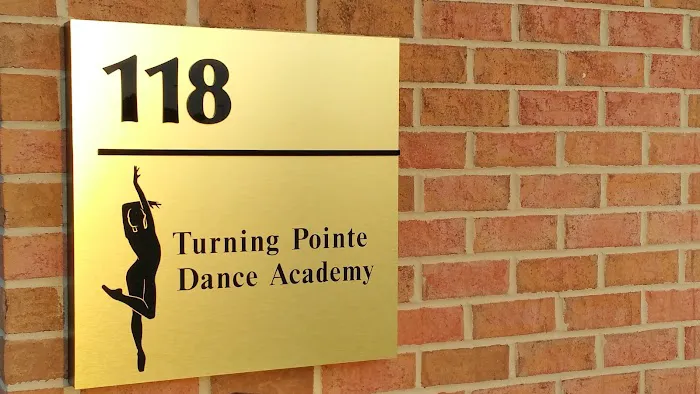 Turning Pointe Dance Academy Picture 1