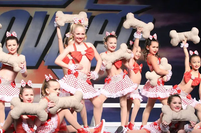 Dance Unlimited Picture 9