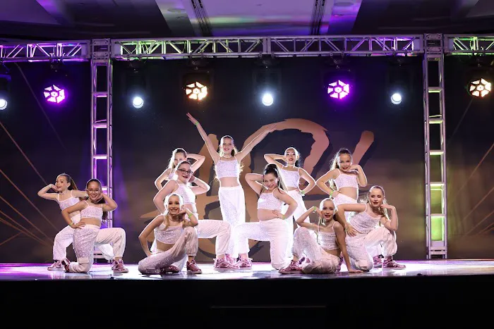 The Loudoun School of Ballet Picture 1