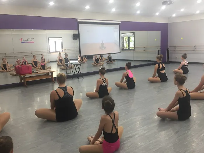The Pointe School of Dance Picture 6