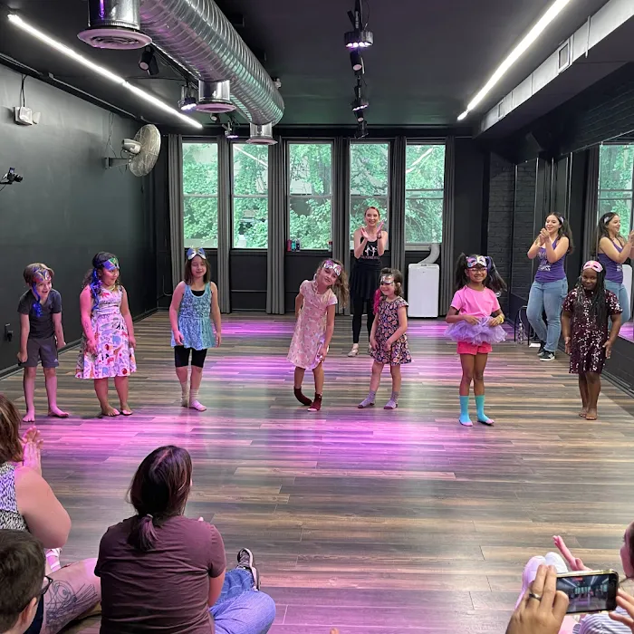 Zazz Dance & Drama Picture 4