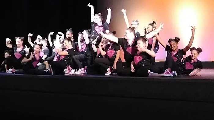 Adamas Dance Picture 2