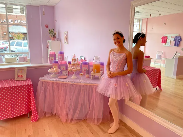 Tutu School Green Hills Picture 3