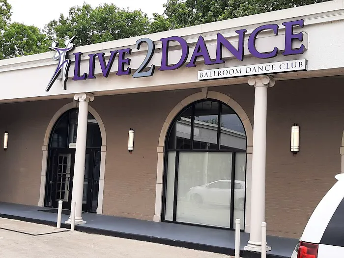 Live2Dance - Ballroom Dancing Lessons Picture 6
