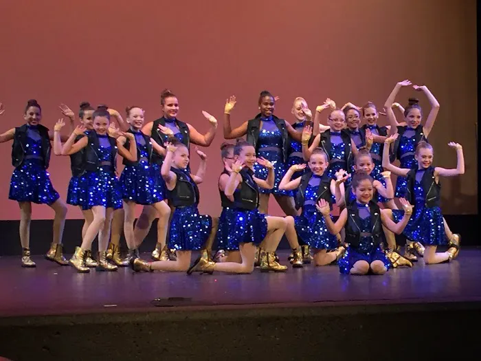 Elite Dance Picture 3