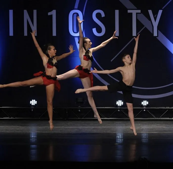 Rockstar Academy of Dance Picture 2