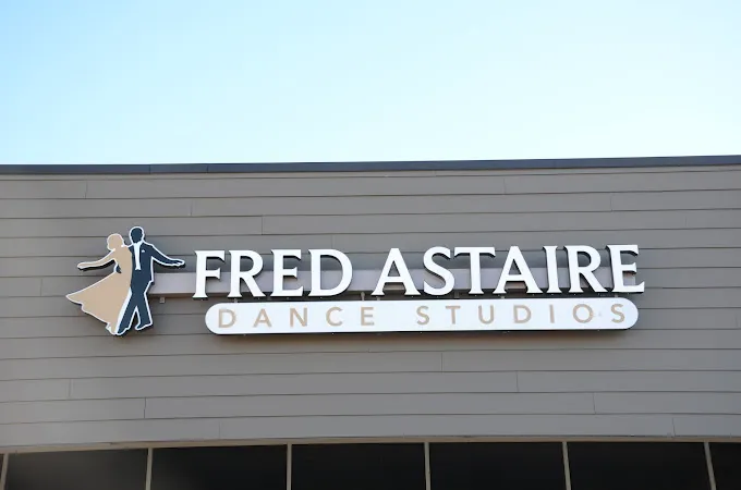 Fred Astaire Dance Studios Picture 7