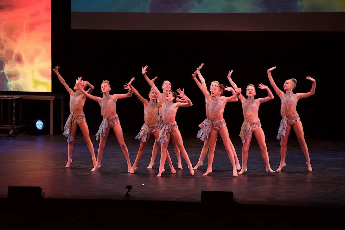 DC Dance Factory Picture 3