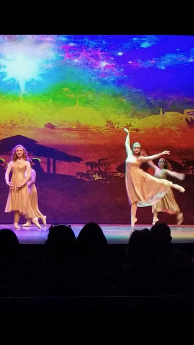 Dance With Stacey Picture 10