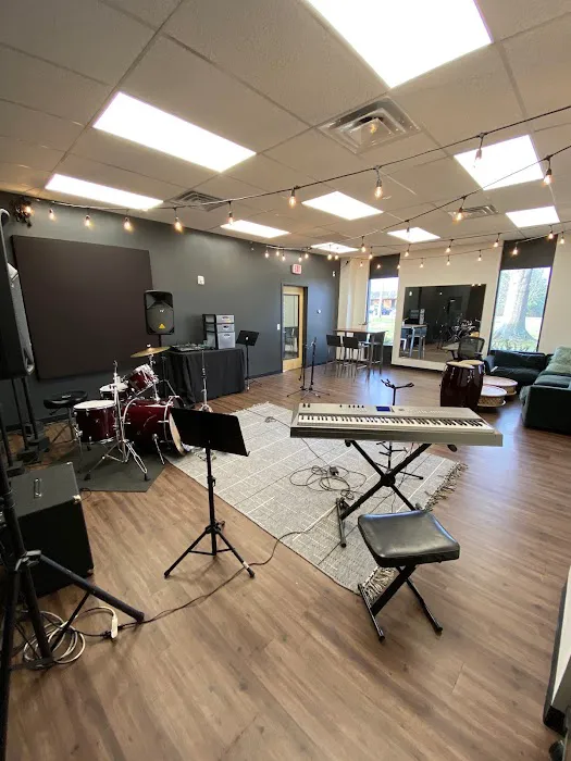 ROOTS Academy - The Annex Picture 9