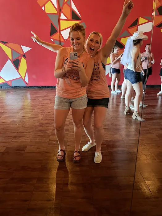 Milele Academy Dance Picture 2