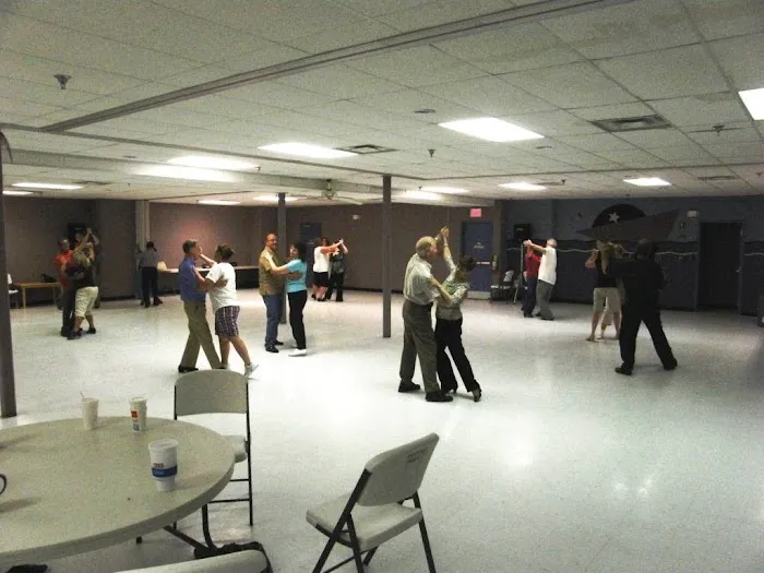 CLARKSVILLE DANCE CLUB Picture 3
