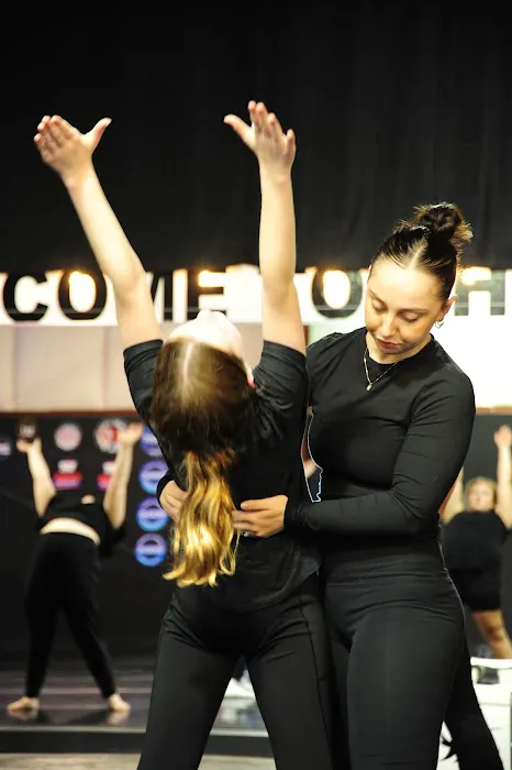 Ellen Alvin Dance Exchange Picture 10