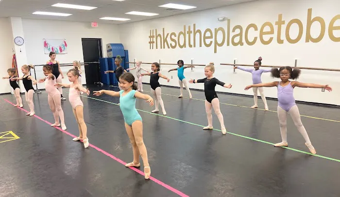 Heidi Knight School of Dance Picture 3