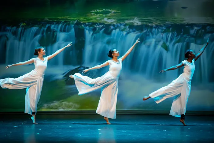 Elyon's School of Dance and Performing Arts Picture 8