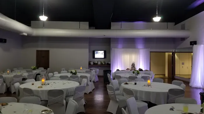 Simply Ballroom Picture 8