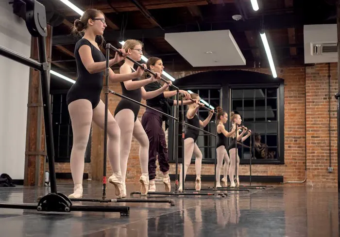 American Midwest Ballet School Picture 8
