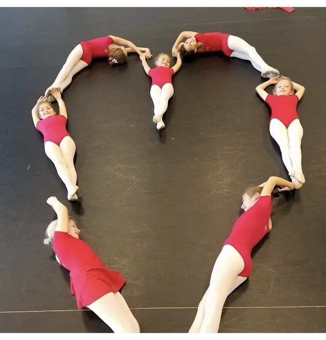 Gillian Johnson Dance Academy Picture 4