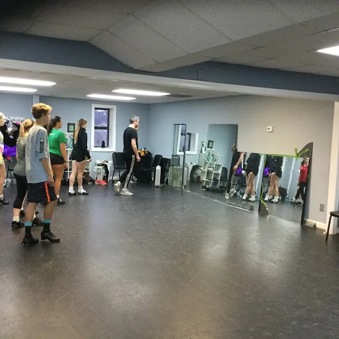 The Rhythm of Ireland School of Irish Dance Picture 6