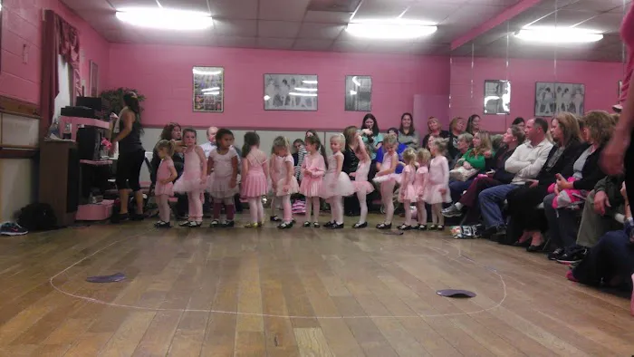 Golden Slippers Dance Academy Picture 1
