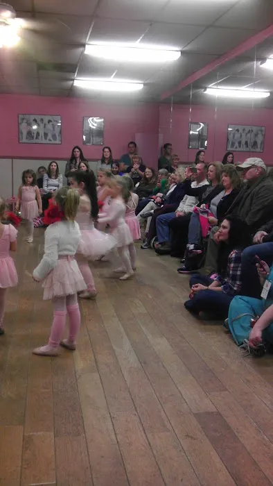 Golden Slippers Dance Academy Picture 6