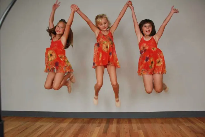 STARS Dance Academy Picture 6