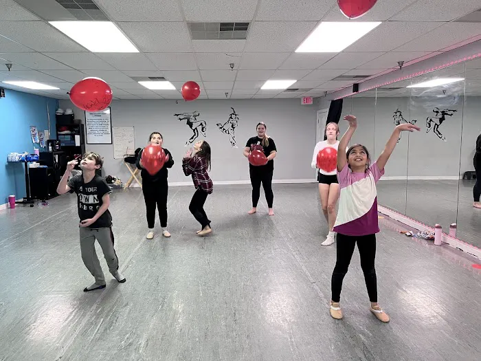On Pointe Dance Centre Picture 4