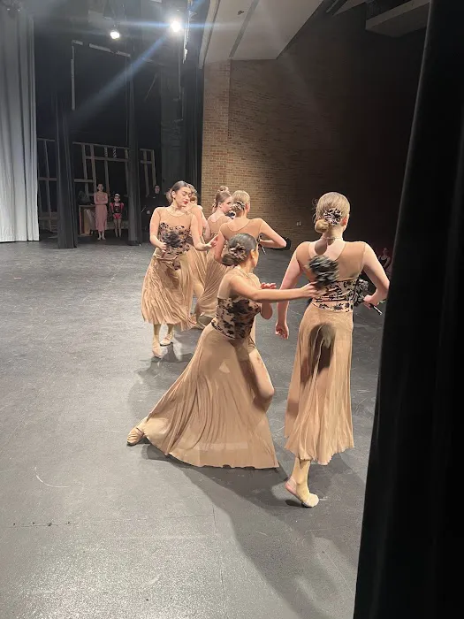 On Pointe Dance Centre Picture 2