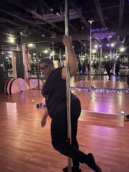 Studio Rio's Twisted Fitness Picture 3