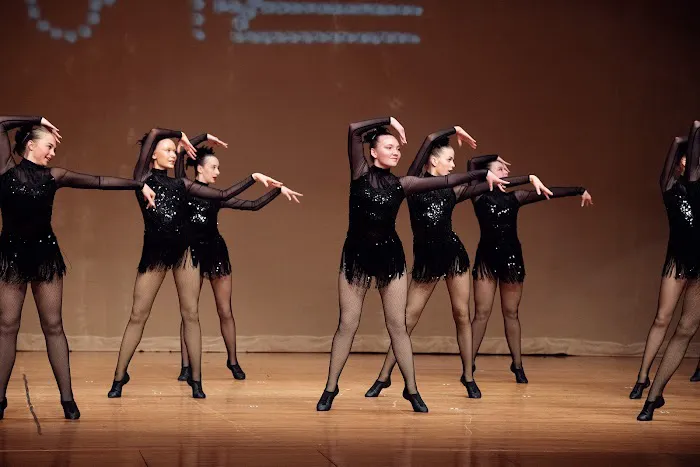 Mary Lorraine's Dance Center Picture 4