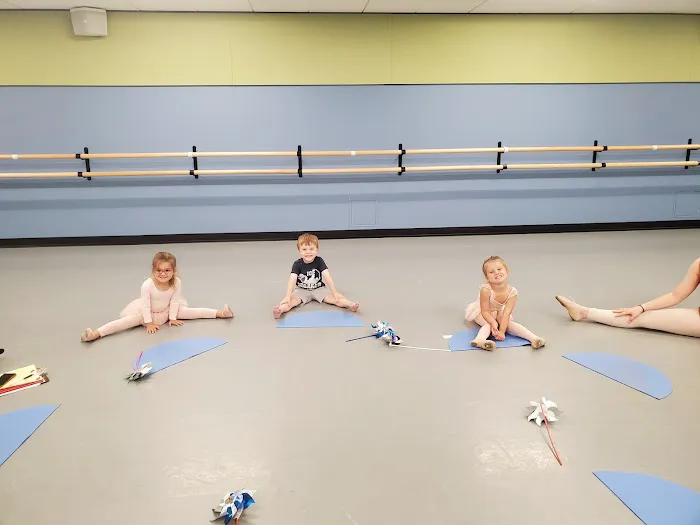 JCC Dance Program Picture 3