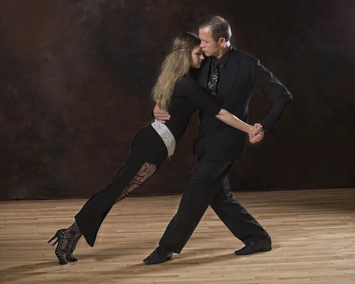 martin smith dancing school Picture 3