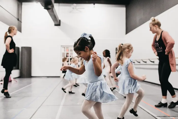 Bloom Dance Studio - Valley Picture 2