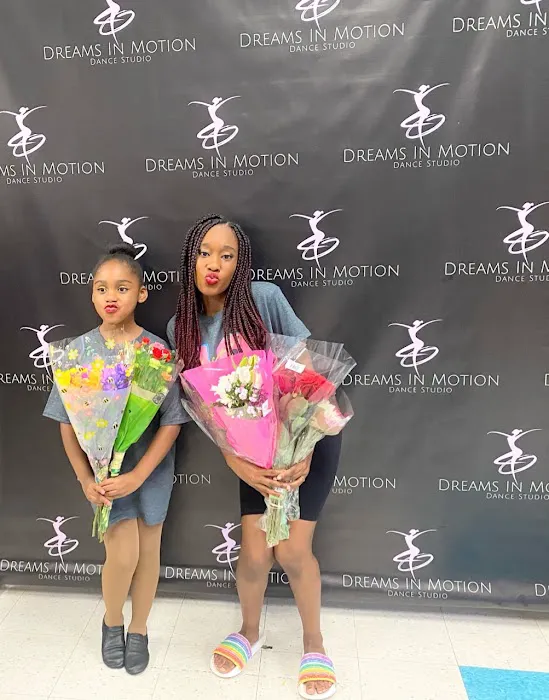 DREAMS IN MOTION DANCE STUDIO Picture 9