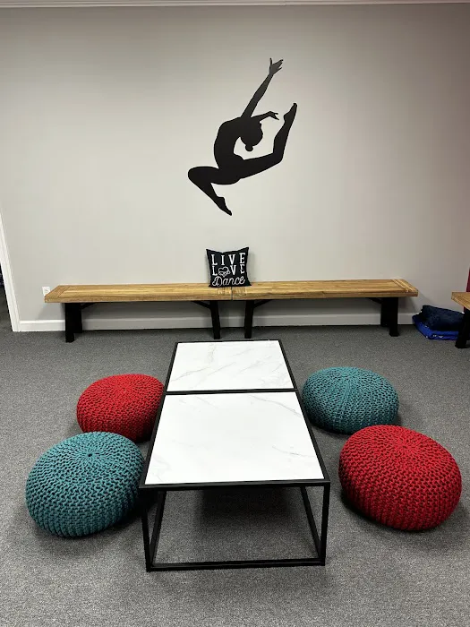 DreamMakers Dance Studio Picture 6