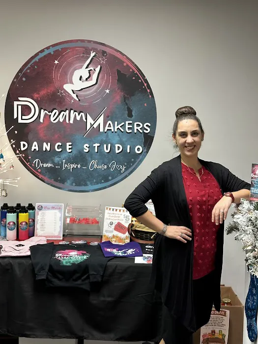 DreamMakers Dance Studio Picture 5