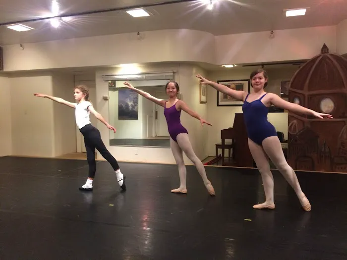 Oregon Ballet School Picture 2