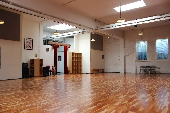 Center Space Studio / Ochun Studio 500 NE 28th Picture 10