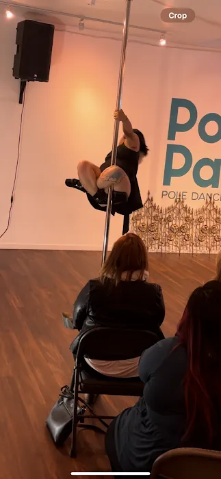 Pole Palace Picture 8