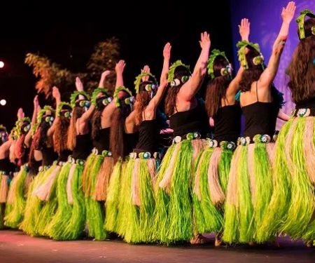 Hula Hālau ‘Ohana Holo‘oko‘a